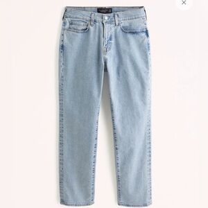 NWT Abercrombie and Fitch Men’s Athetlic Straight Jean